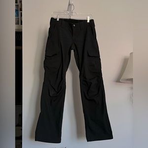 Under Armour Low Rise Black Cargo Pants